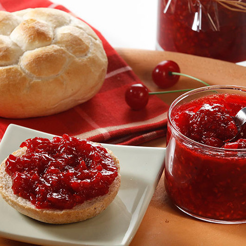 Džem iz višenj in malin