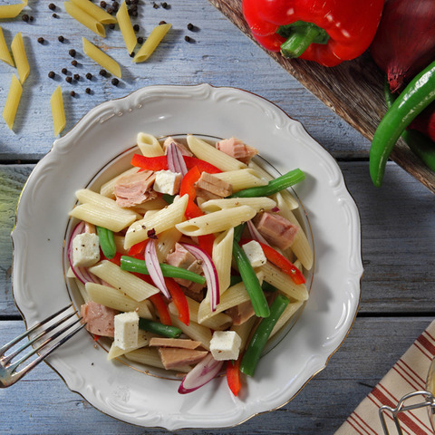 Cestovinový šalát