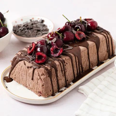Čokoladni semifreddo s višnjama