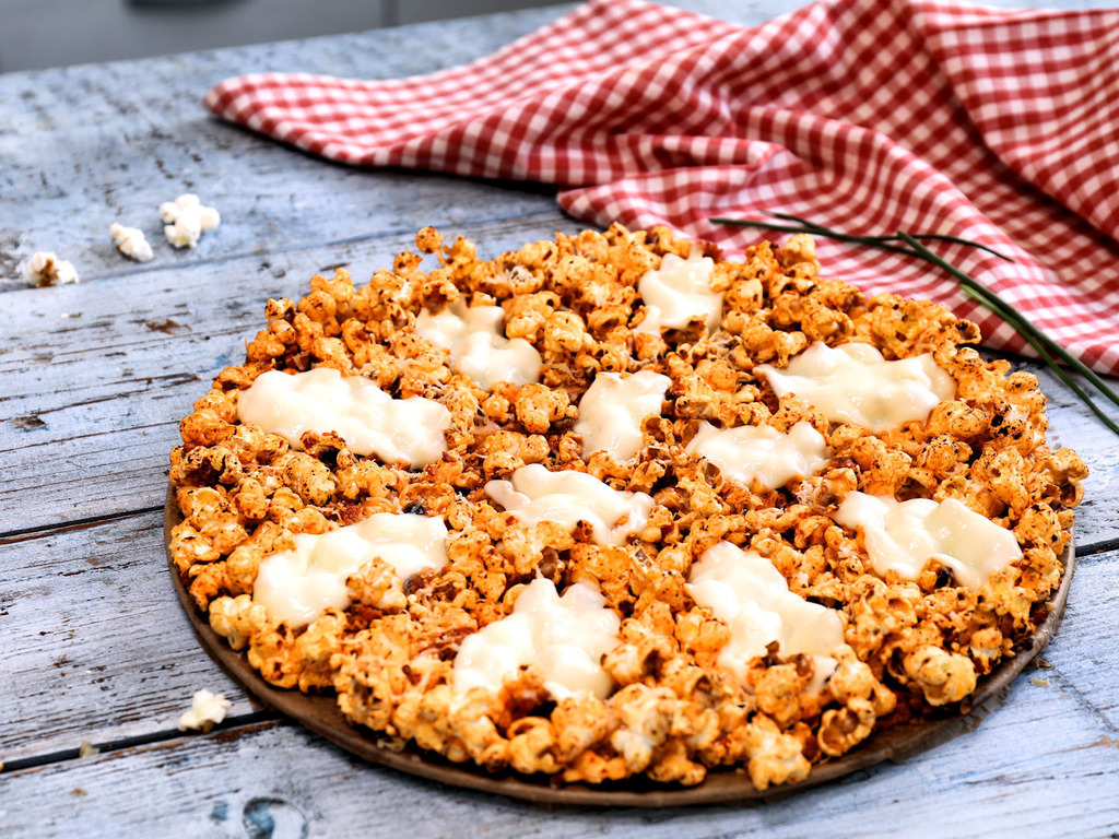 Pizza popcorn