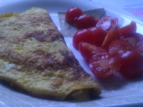 Omlet sa prazilukom i sirom bri by Pomoravka