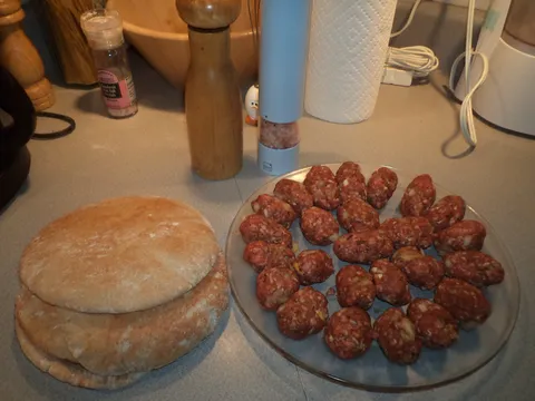CEVAPI S CIMETOM ?