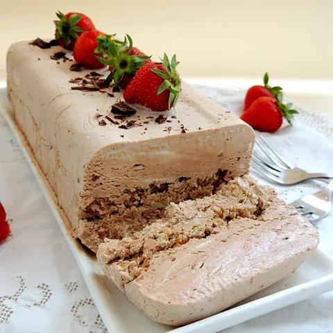 Semifreddo sa ljesnjacima i griljazom - Coolinarika