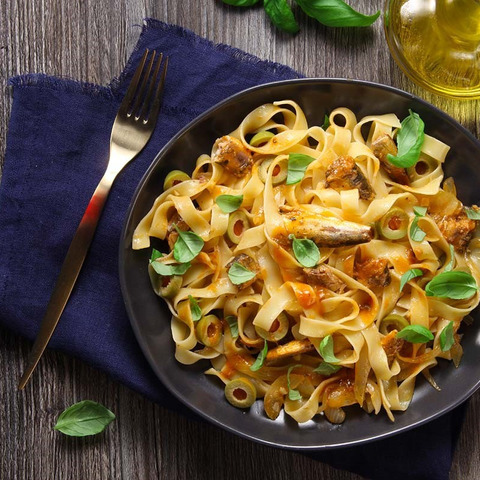 Stredomorské rezance so sardinkami