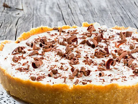 Banana split pita - banana split pie