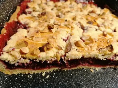 Pita s višnjama