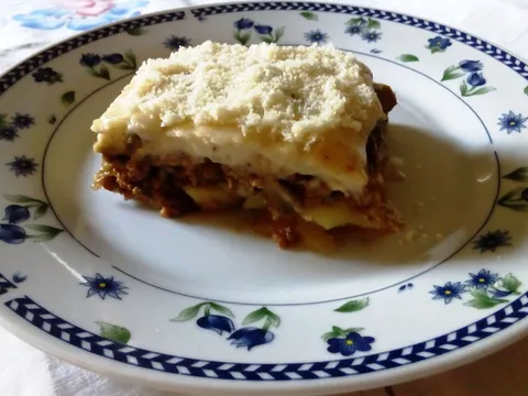 Grčka musaka sa Ceraka