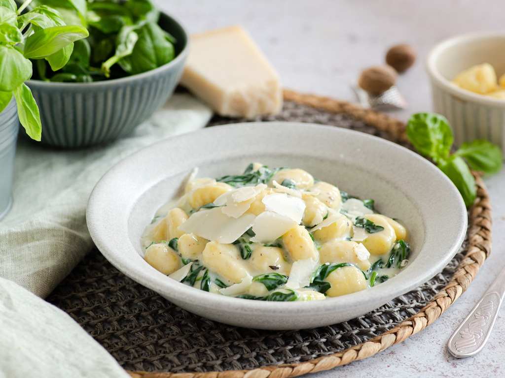 Gnocchi in sos de verde