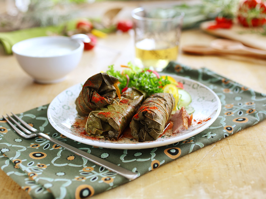 Dolma (Sarmice u vinovoj lozi)