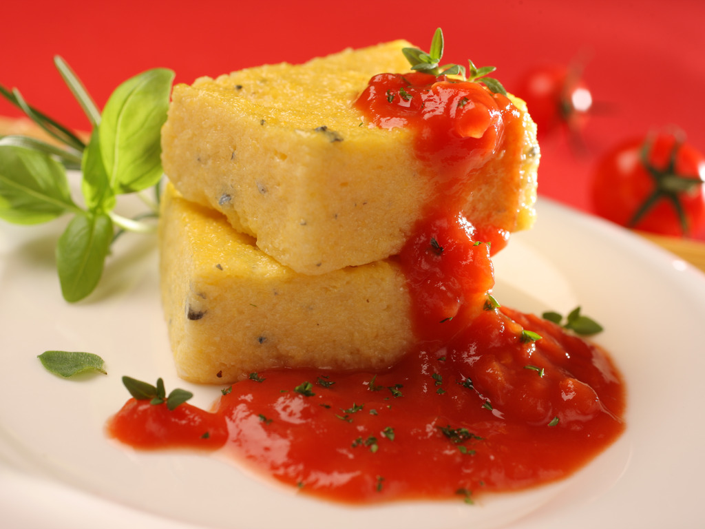 Rajčata a la Provence s aromatickou polentou