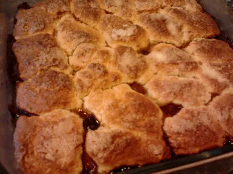 Cobbler sa šljivama