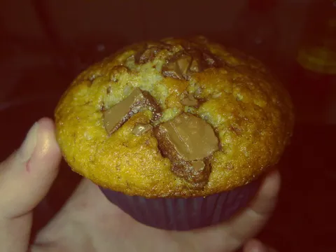 Sočni banana muffinsi
