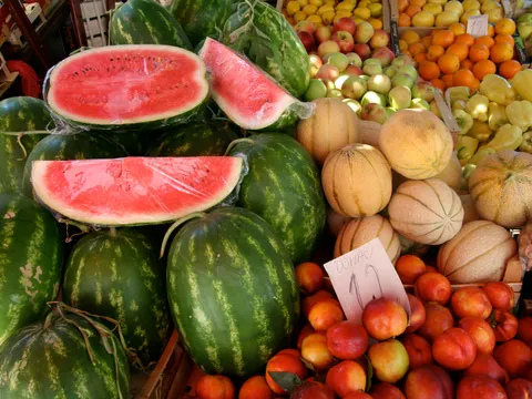 Fina povrćno voćna salata