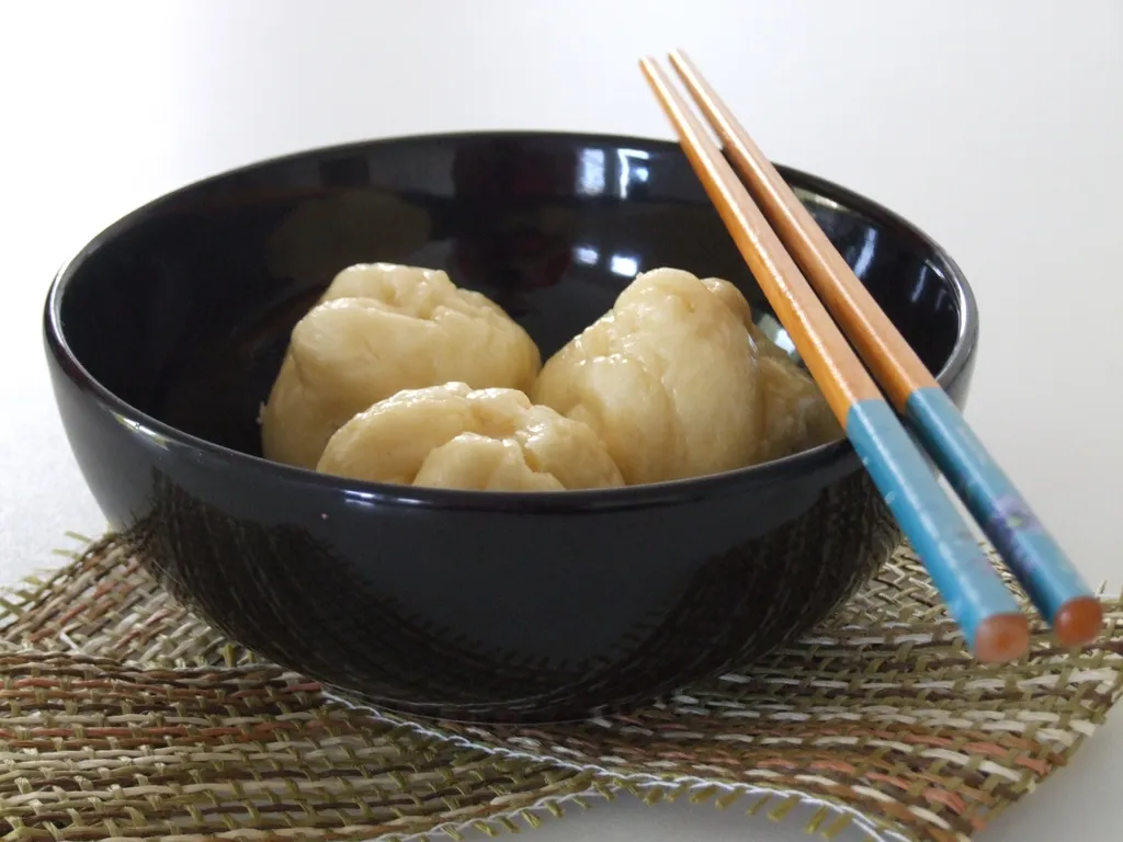 Bāozi 包子
