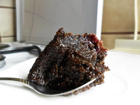 Sticky poppy pudding