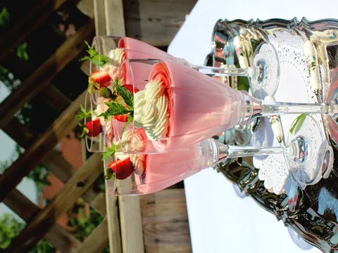 Voćna panna cotta