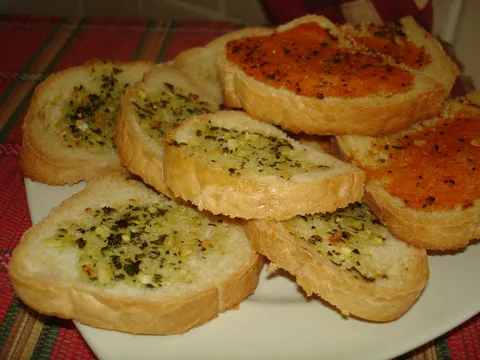 Brusketi (od starog hleba)