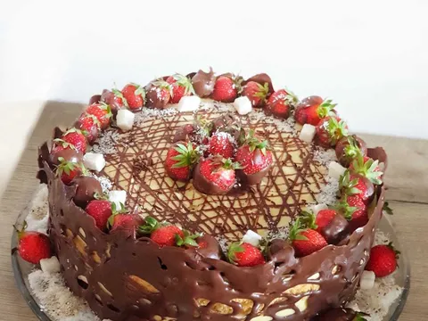 Torta od jagoda