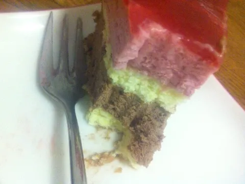 Cokoladno malinasta torta
