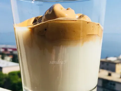 Dalgona kava