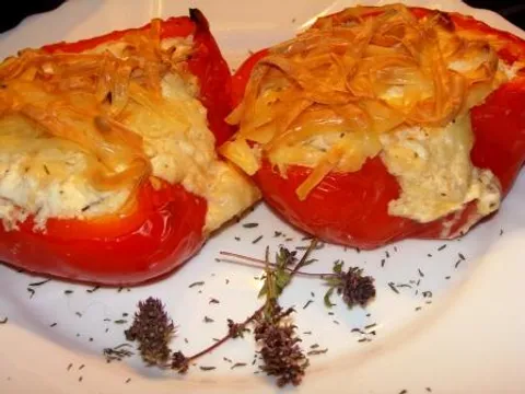 Zapecene paprike sa sirom