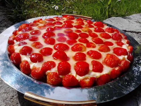 Torta od jagoda :))))