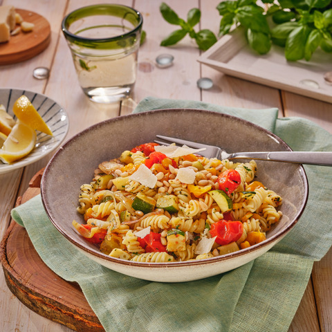 LIGHT PASTA WITH BAKED VEGETABLES 
