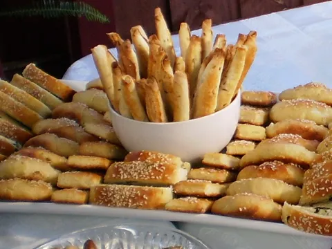 Malo belog peciva