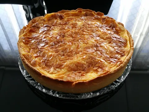 Južnonjemačka badem-trešnja pita