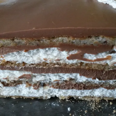 Čokoladna Pavlova