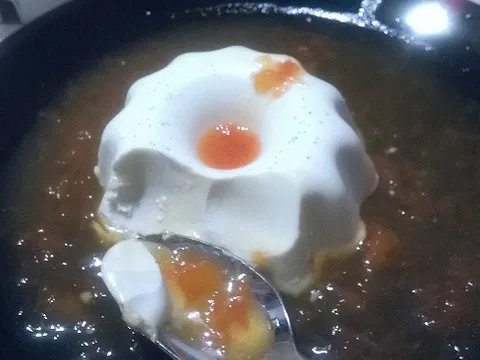 Panna cotta s umakom od grejpa
