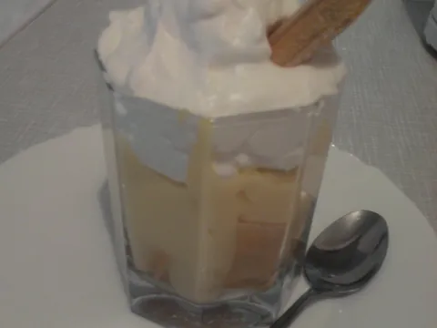 Banana-čaša