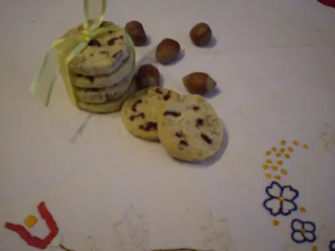 Keksi s brusnicama i lješnjacima(orasima)