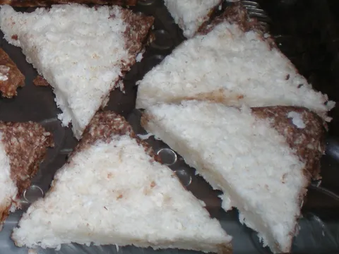 Posna bela piramida