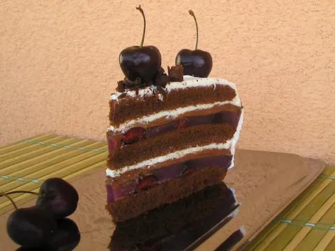 Triple cherry,chocolate and cream cheese cake