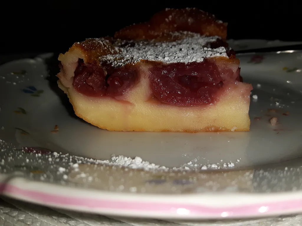 CLAFOUTI