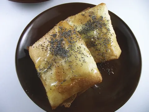 Paketići sa feta sirom