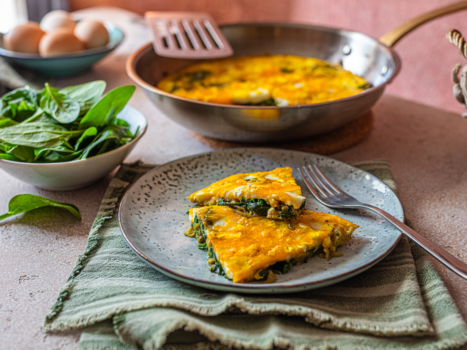 Fritatta sa špinatom i kozjim sirom