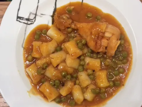 Tingul-Piletina s graškom