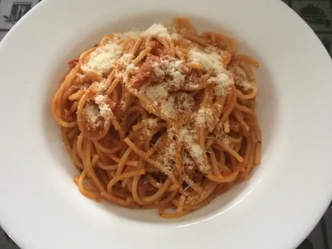Spageti milanese