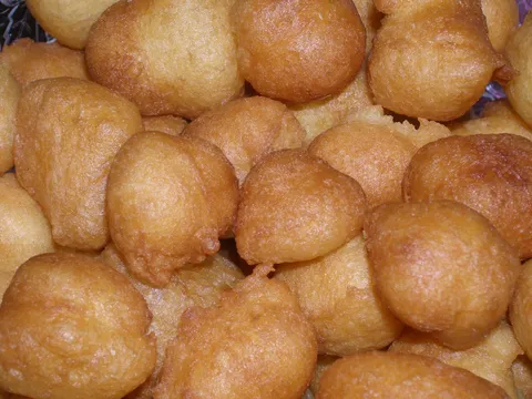 Slani misici (fritule)
