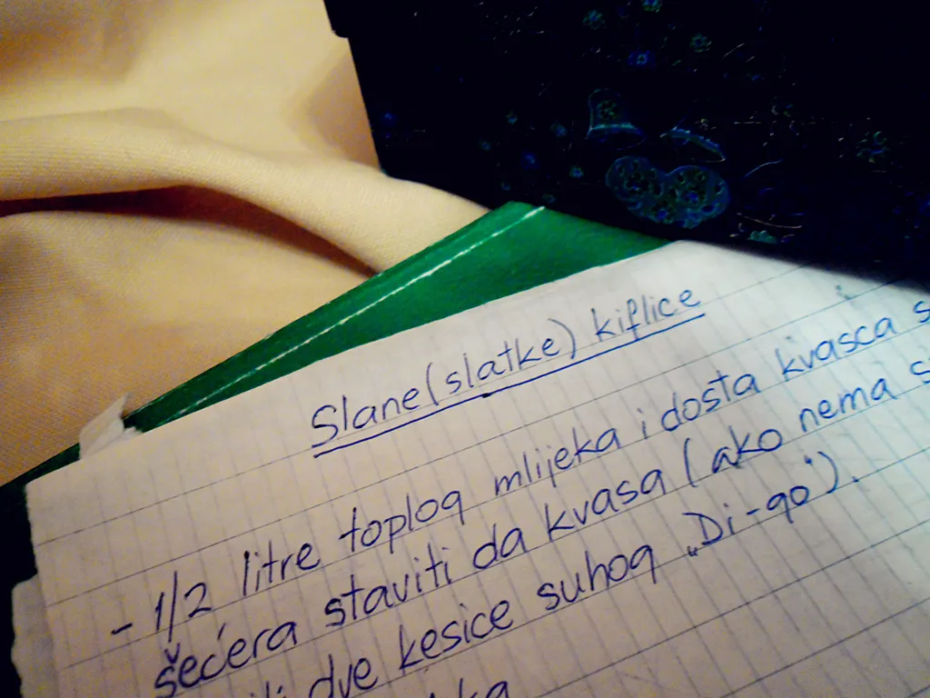 SLANE(SLATKE)KIFLICE