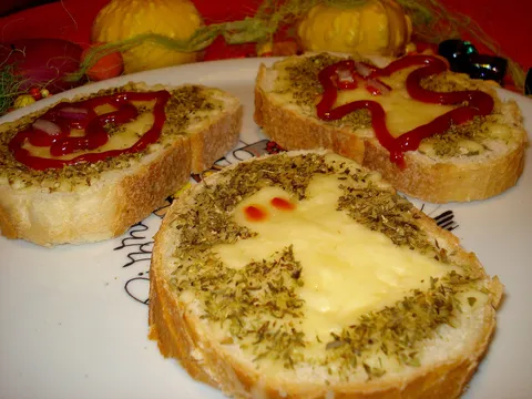 Strrrašni dječji sendviči ( Halloween )