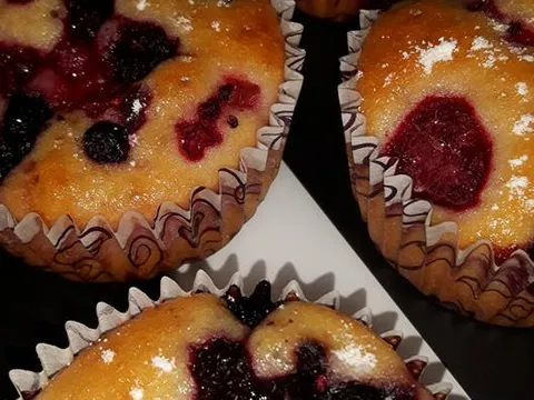 Muffini sa šumskim voćem