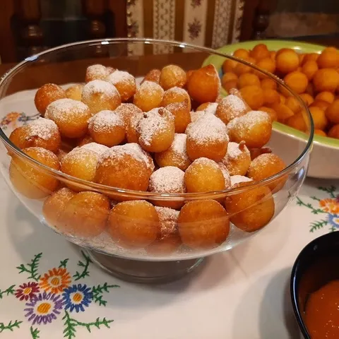 Fritule s kvascem (na  vrećicu)