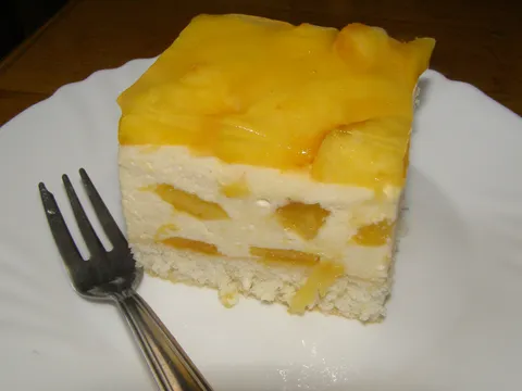 krem kocke s breskvama