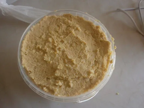 HUMUS