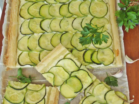 Tart od tikvica sira i lisnatog tijesta
