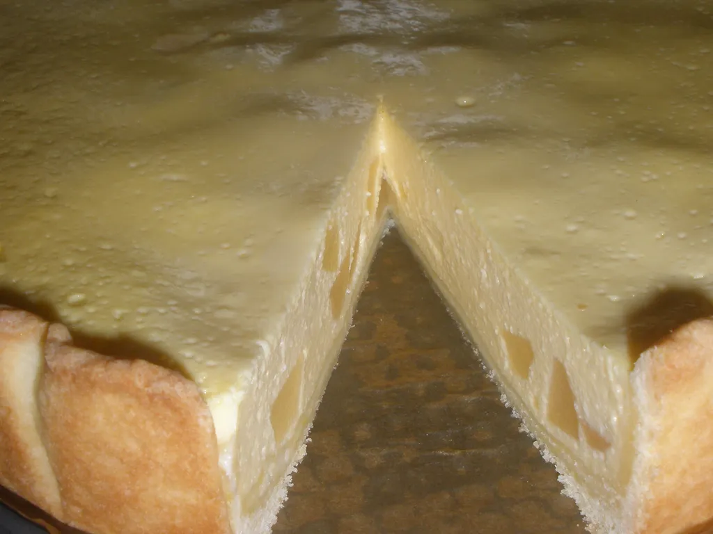 Vanili torta sa kruškama i sirom ....