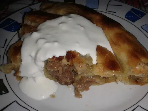 Burek od sjecanog mesa